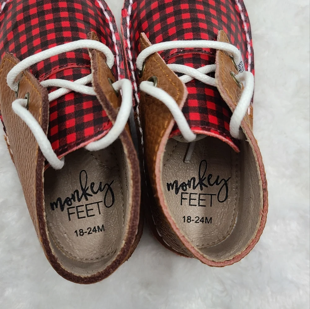 Monkey Feet buffalo check chukka boots size 18-24 months